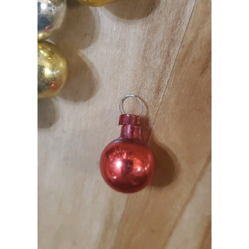 15 Vintage Miniature Glass Christmas Tree Ball Bulb Ornaments 1/2" - Picture 4 of 6